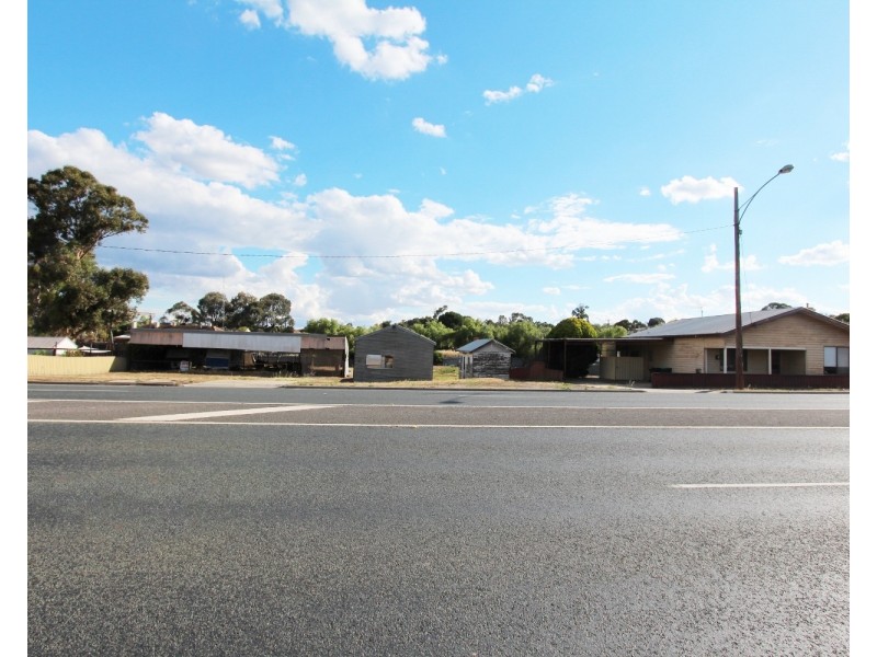 39-43 Peg Leg Road, Eaglehawk VIC 3556