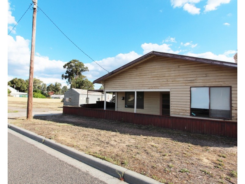 39-43 Peg Leg Road, Eaglehawk VIC 3556