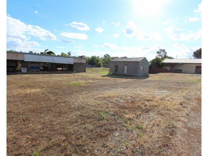 39-43 Peg Leg Road, Eaglehawk VIC 3556