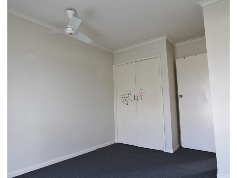 1a/1 Olympic Parade, Kangaroo Flat VIC 3555