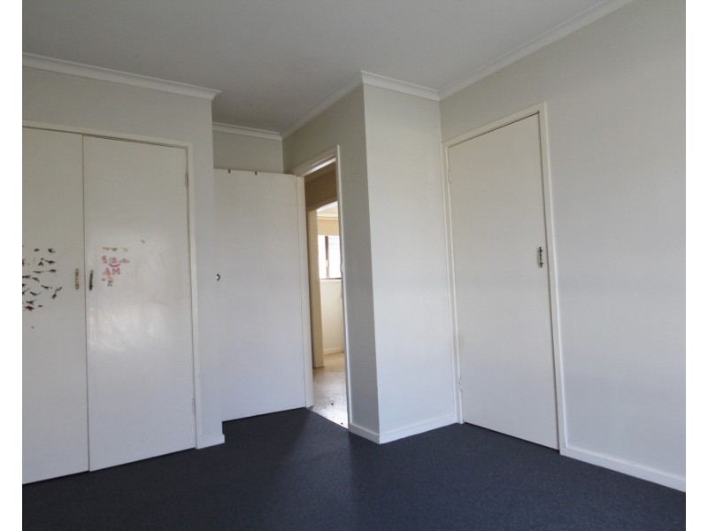 1a/1 Olympic Parade, Kangaroo Flat VIC 3555