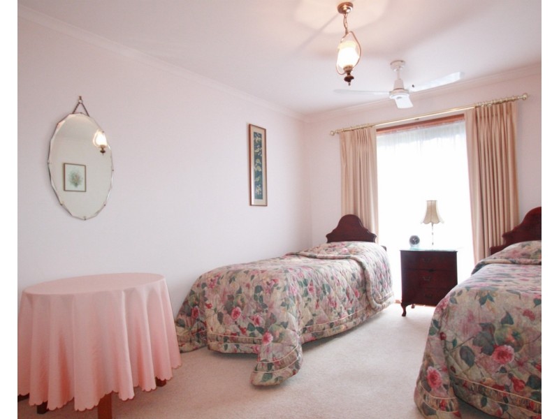 1 Cairinini Court, Strathdale VIC 3550