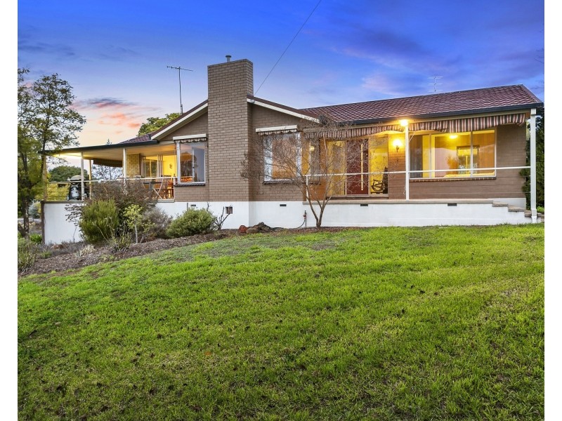 140 Lloyd Street, Strathdale VIC 3550