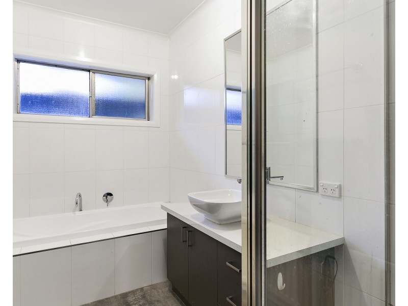 140 Lloyd Street, Strathdale VIC 3550