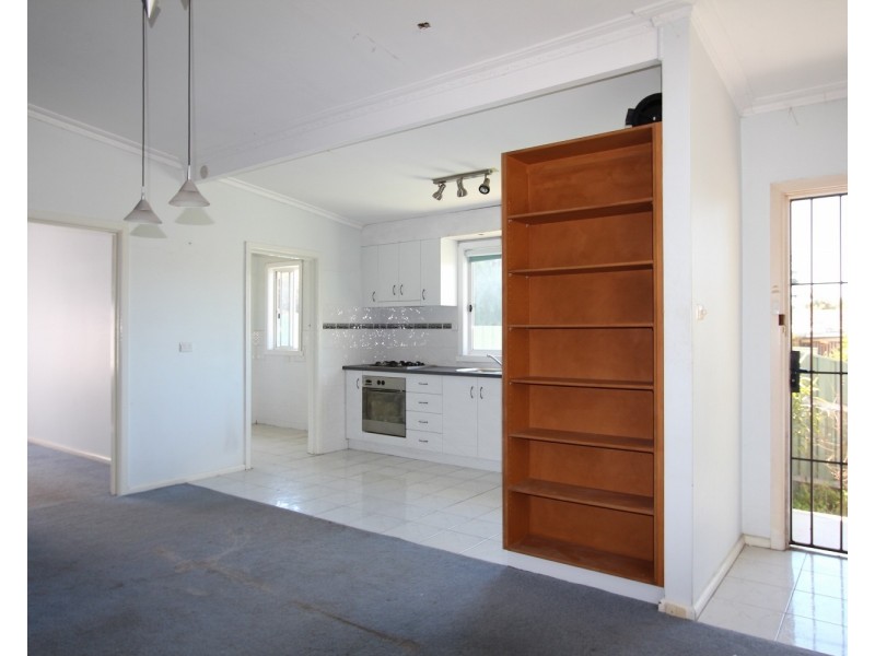 2/34a Mackenzie Street West, Golden Square VIC 3555