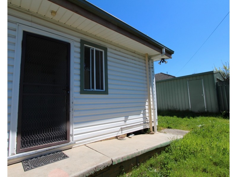 2/34a Mackenzie Street West, Golden Square VIC 3555