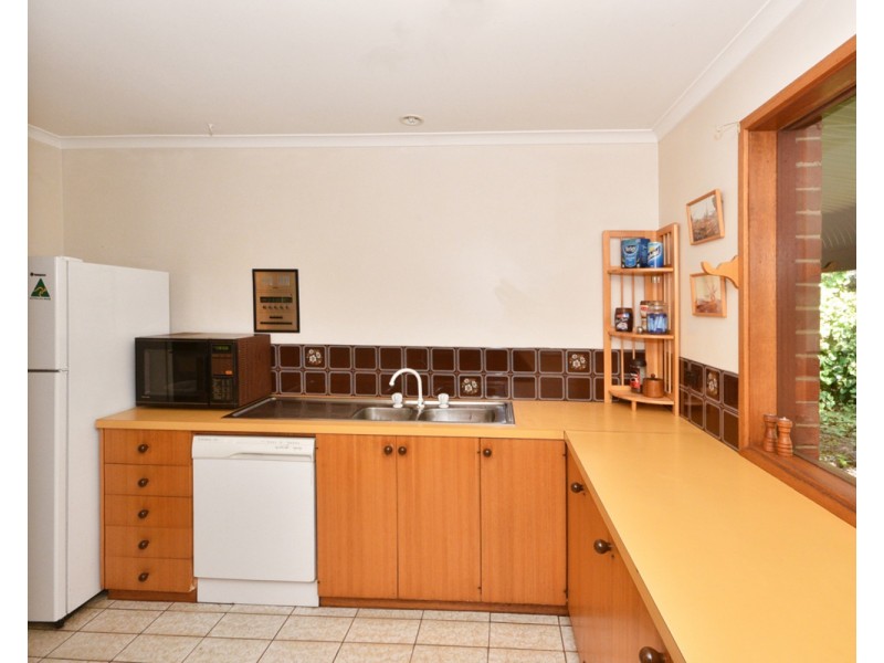 1 Alma Court, Kangaroo Flat VIC 3555