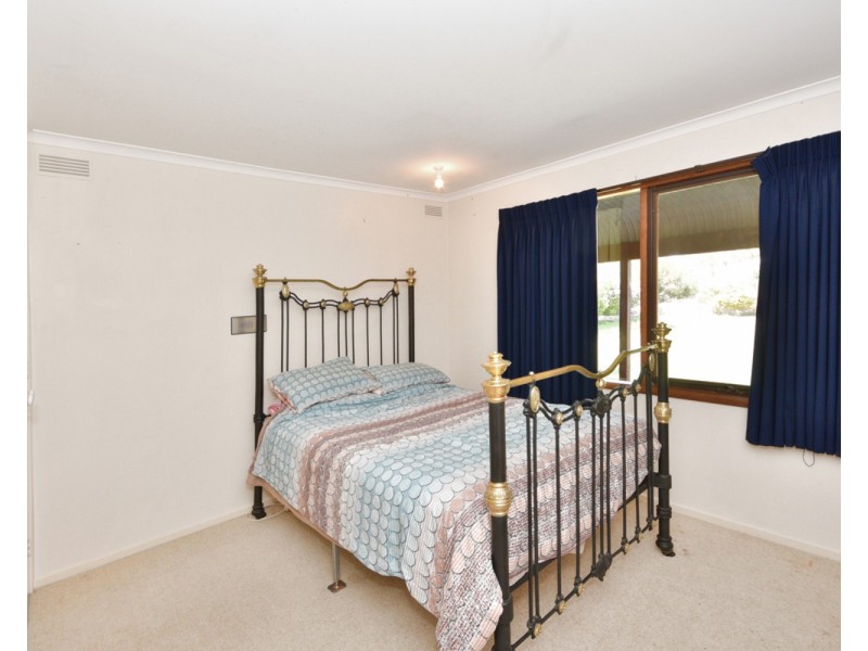 1 Alma Court, Kangaroo Flat VIC 3555