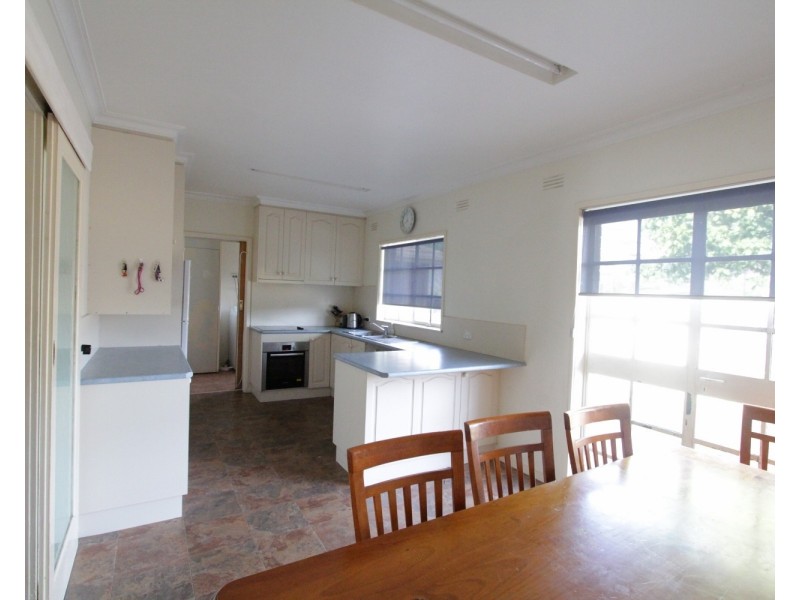 81  Maple Street, Golden Square VIC 3555