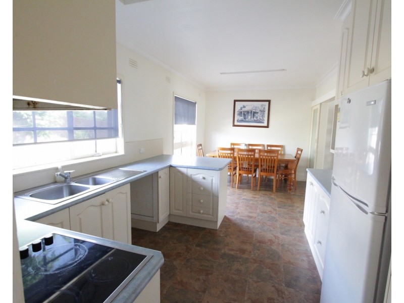 81  Maple Street, Golden Square VIC 3555