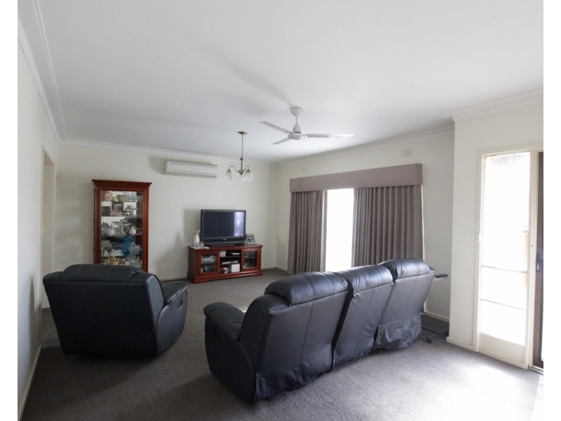81  Maple Street, Golden Square VIC 3555