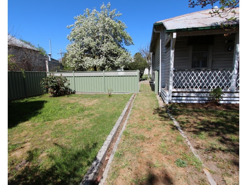 387 High Street, Golden Square VIC 3555