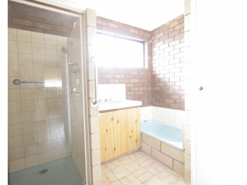 Units 1 and 2/91 Sullivan Street, Inglewood VIC 3517