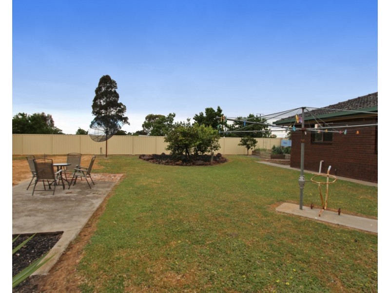 32  McPherson Street, Epsom VIC 3551