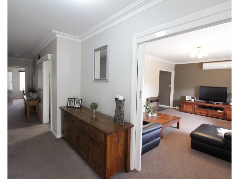 92 Booth Street, Golden Square VIC 3555