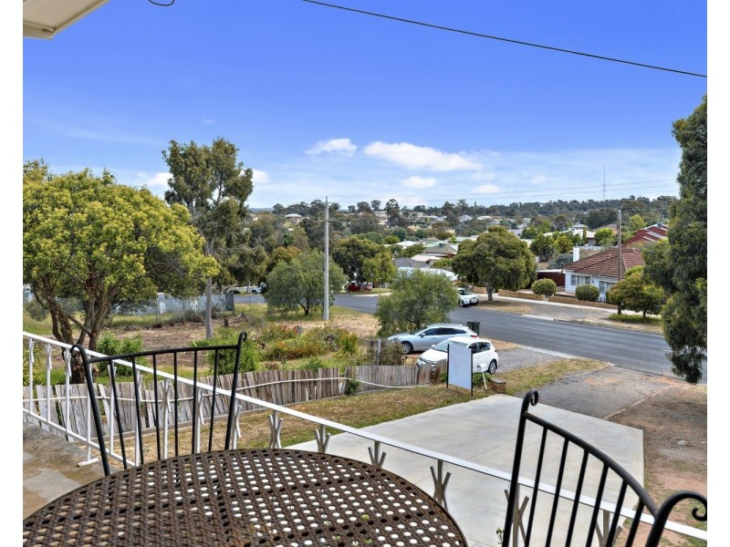 92 Booth Street, Golden Square VIC 3555