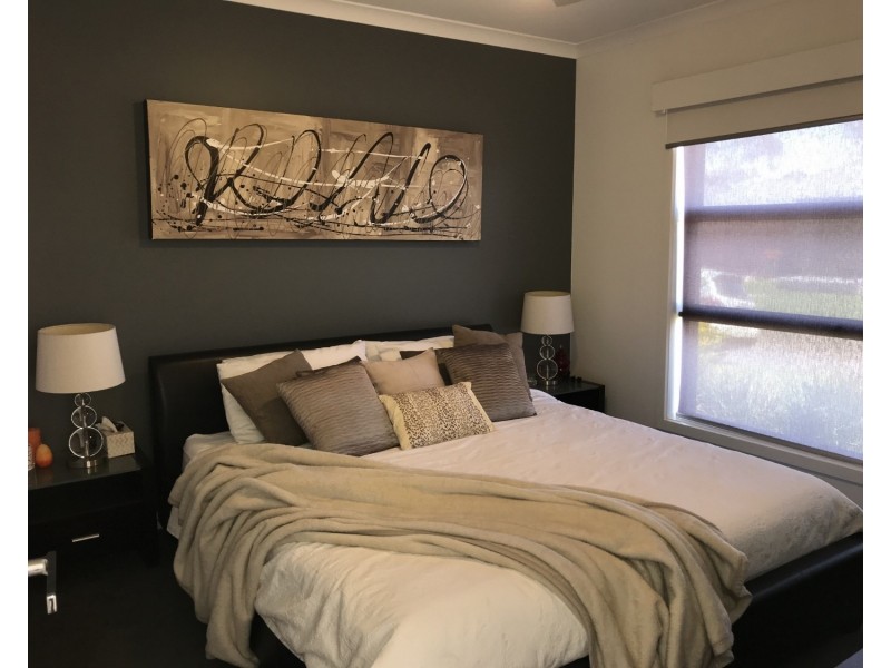 12 Elsworth Drive, Strathfieldsaye VIC 3551