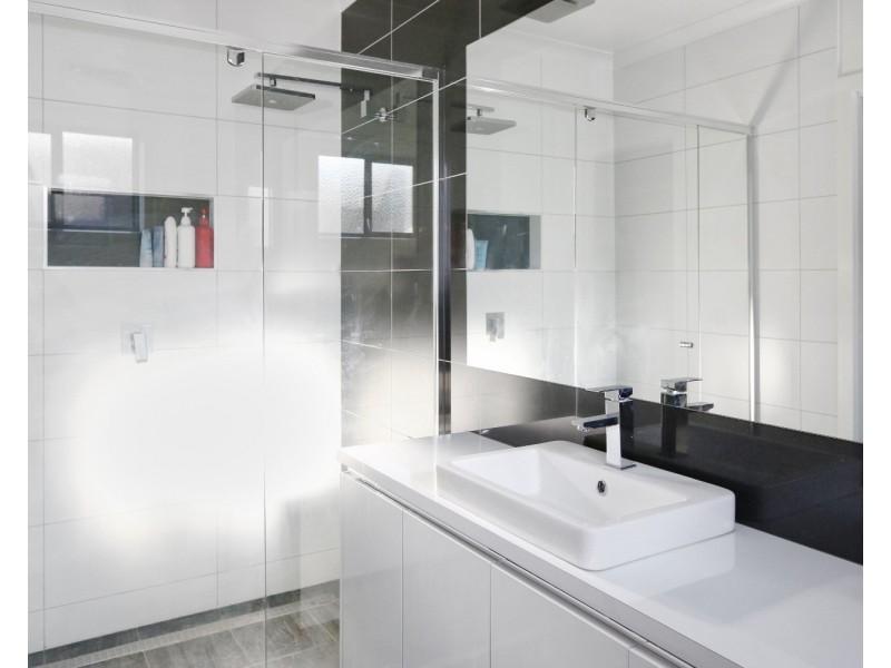 12 Elsworth Drive, Strathfieldsaye VIC 3551