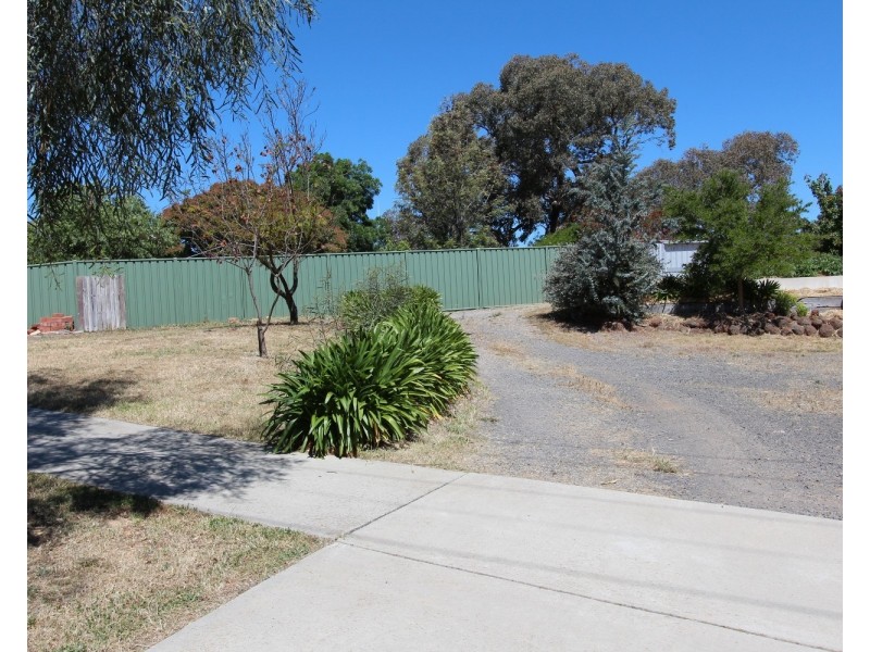 Lot Lot 2, 140 Lloyd Street, Strathdale VIC 3550