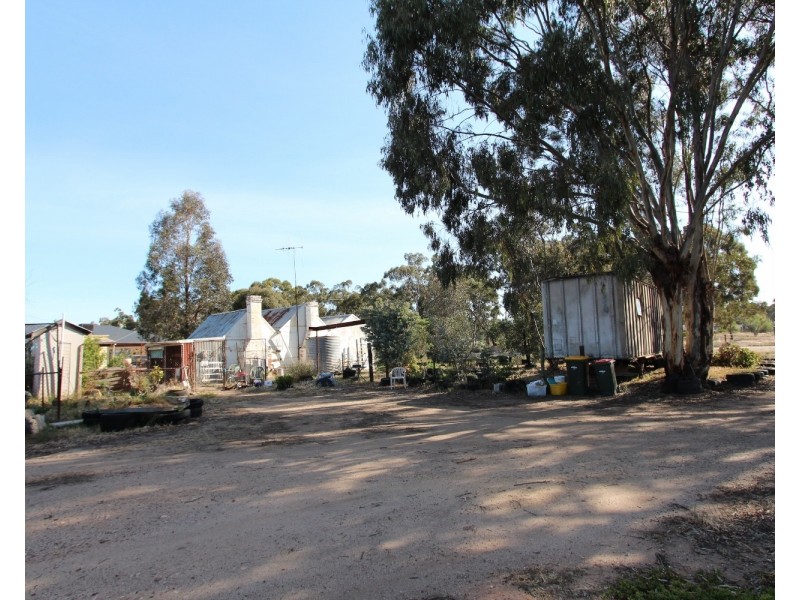 5 Sullivan Street, Inglewood VIC 3517