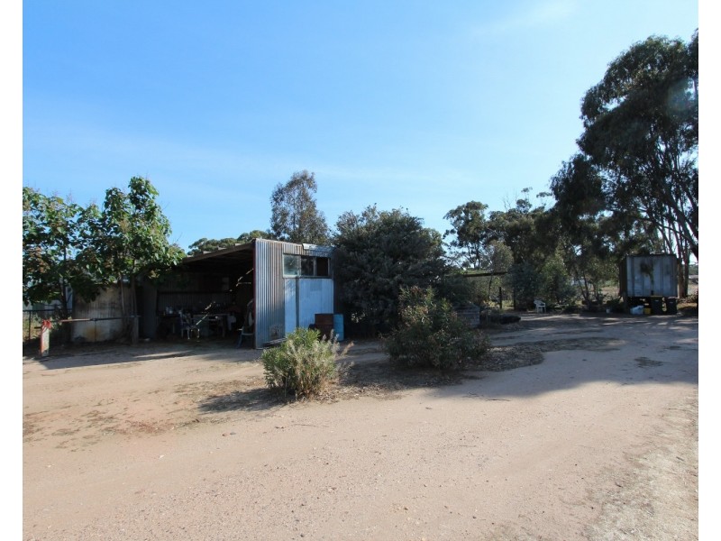 5 Sullivan Street, Inglewood VIC 3517