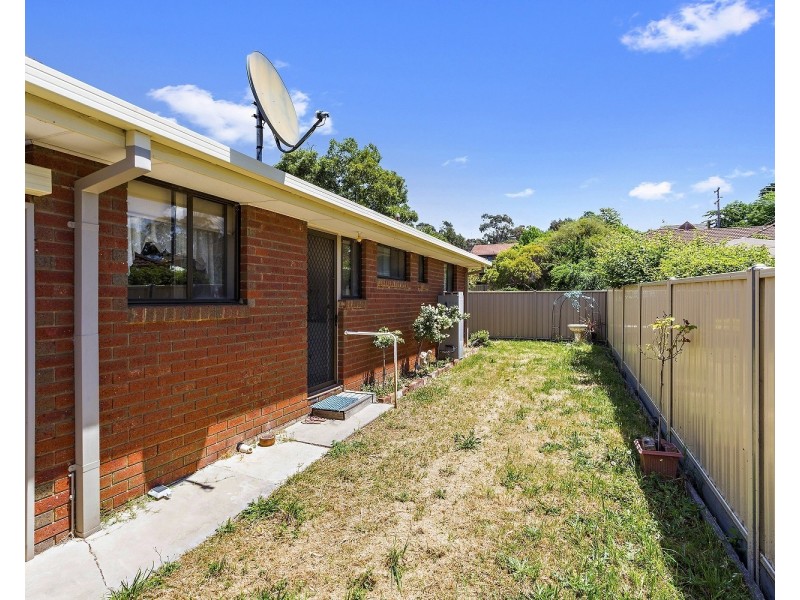 7/233 MacKenzie West Street, Kangaroo Flat VIC 3555