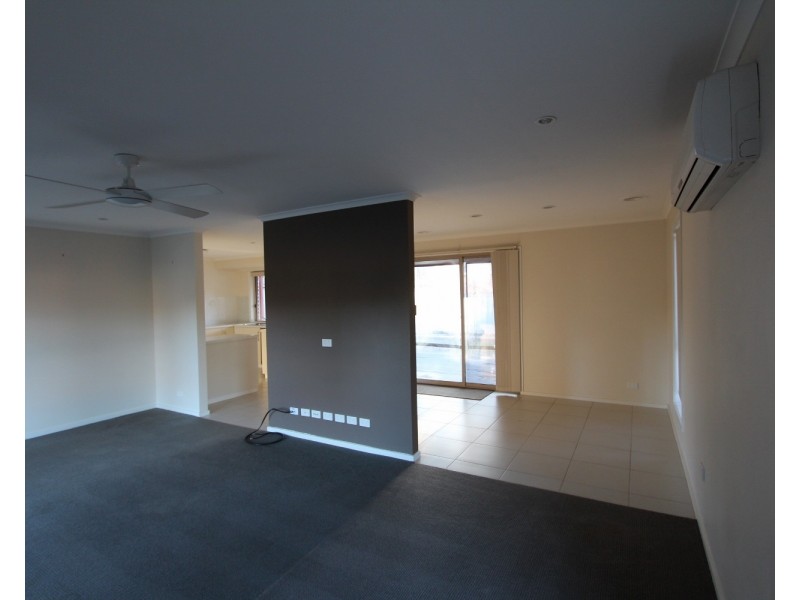 11 Knight Street, White Hills VIC 3550