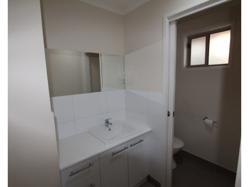 11 Knight Street, White Hills VIC 3550