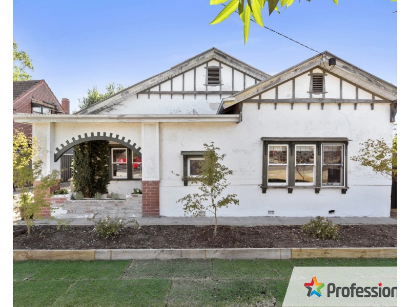 101 Carpenter Street, Quarry Hill VIC 3550