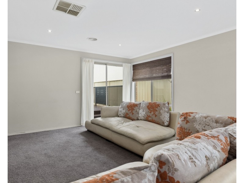 9 Goldsmiths Road, Eaglehawk VIC 3556