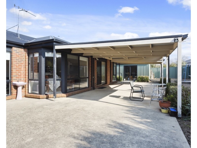 1 Exeter Place, Strathfieldsaye VIC 3551