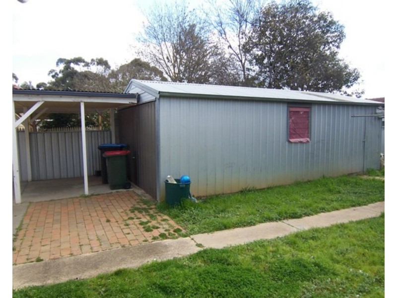 3 Ford Street, Kangaroo Flat VIC 3555