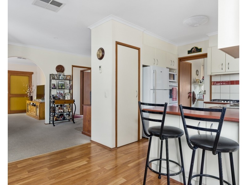 124 Lockwood Road, Kangaroo Flat VIC 3555