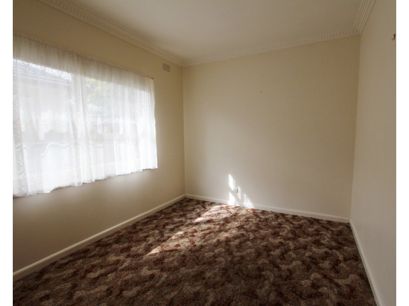 19 Cahill Street, White Hills VIC 3550