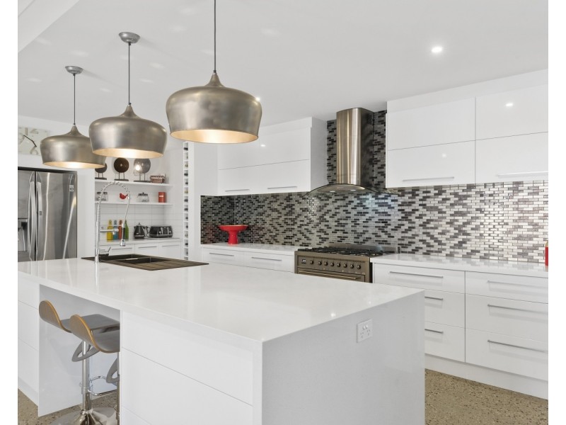 6 Marylebone Circuit, Strathfieldsaye VIC 3551