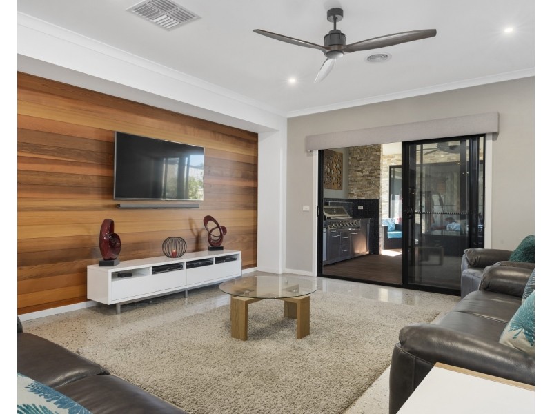 6 Marylebone Circuit, Strathfieldsaye VIC 3551