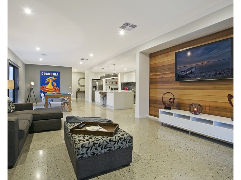 6 Marylebone Circuit, Strathfieldsaye VIC 3551