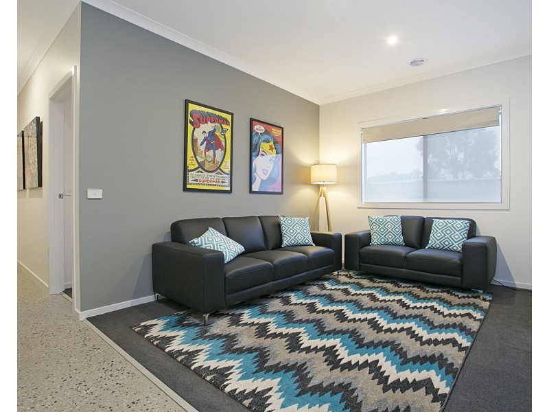 6 Marylebone Circuit, Strathfieldsaye VIC 3551