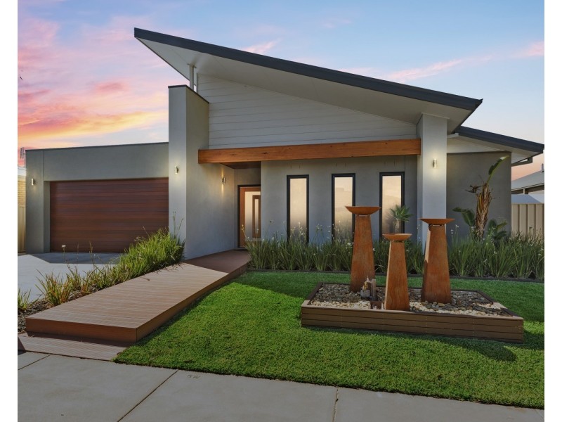 6 Marylebone Circuit, Strathfieldsaye VIC 3551