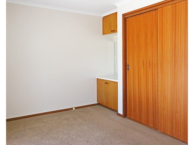 1/7 Carola Court, Kennington VIC 3550