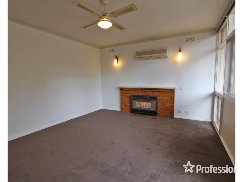 145 Reservoir Road, Flora Hill VIC 3550
