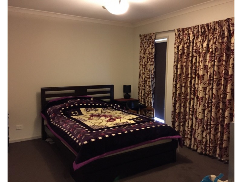 10 Elandra Drive, Ascot VIC 3551