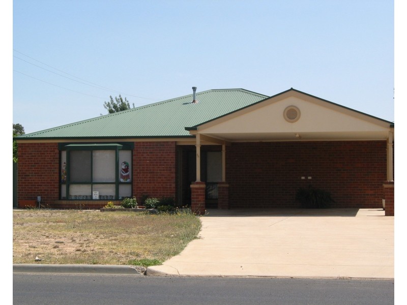 46 Howard Street, Ascot VIC 3551