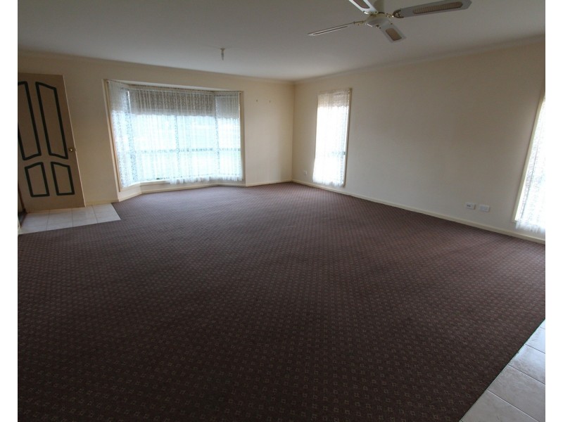 46 Howard Street, Ascot VIC 3551
