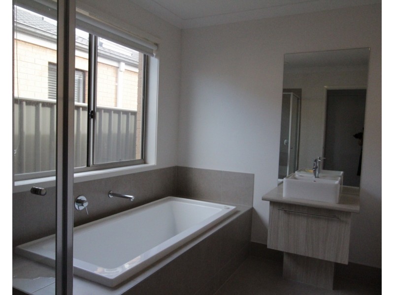 83 Evergreen Boulevard, Jackass Flat VIC 3556