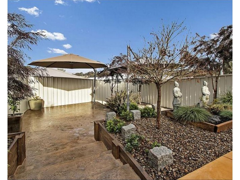 201B Aspinall Street, Kangaroo Flat VIC 3555