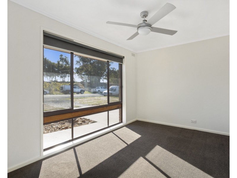 3/1 Esler Street, California Gully VIC 3556