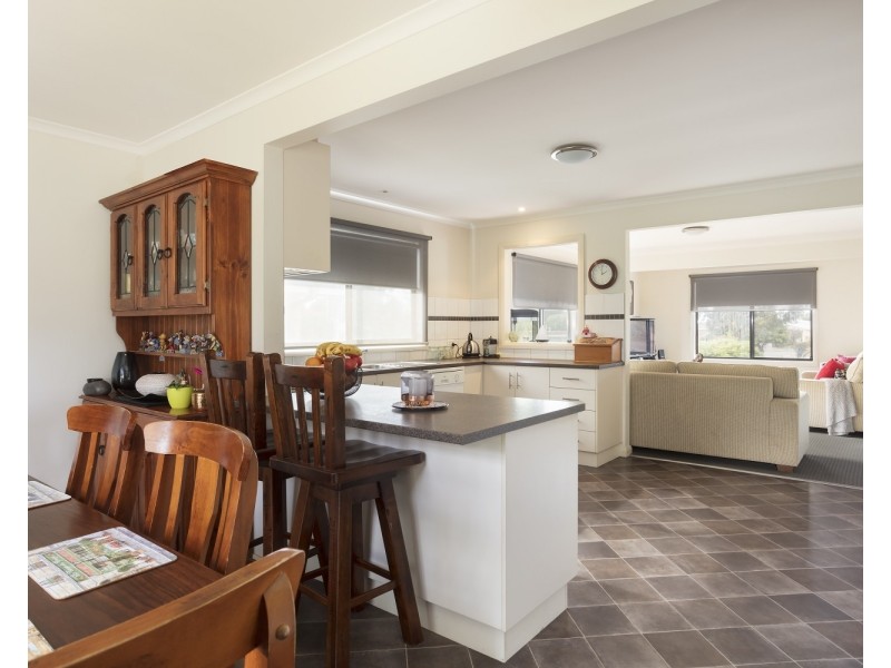 115 Upper Cal Gully Road, California Gully VIC 3556