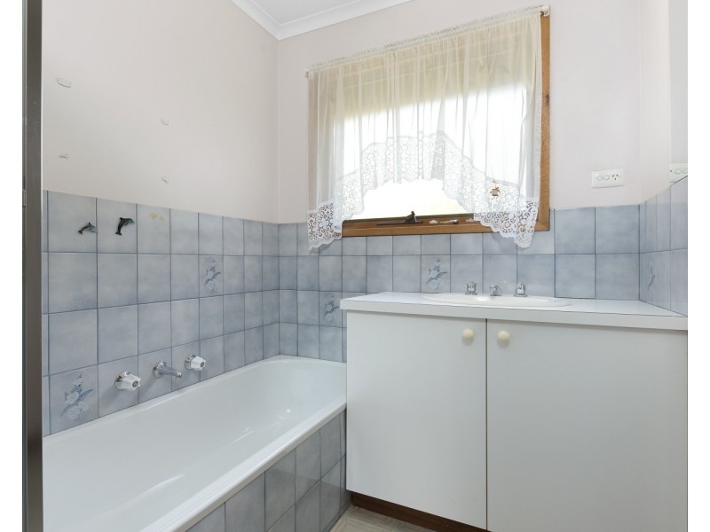 17 Druid Street, Golden Square VIC 3555