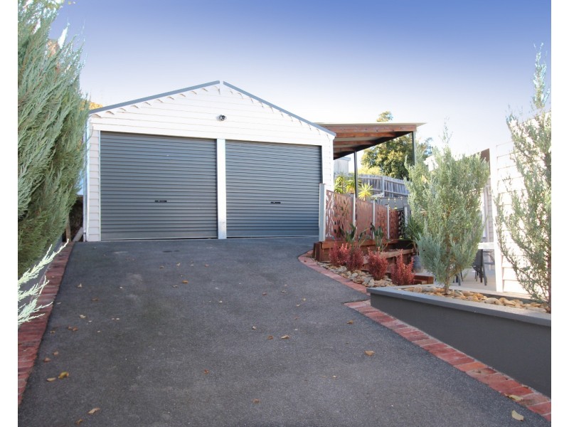 74 Old Violet Street, Bendigo VIC 3550